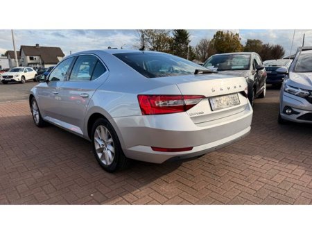 2023 Skoda Superb AMB 2.0tdi 150HP 5DR €31,990