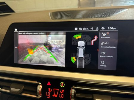 2021 BMW 3 Series 330e SE Pro Auto €21,900 thumbnail