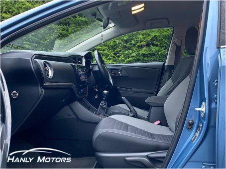 2016 Toyota Auris 1.4 D-4D LUNA 4DR €10,995 thumbnail