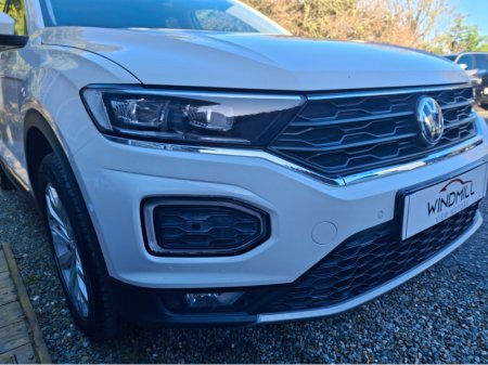 2018 Volkswagen T-Roc SPORT 1.5 TSI MANUAL 6SPEED FWD 150HP 5 €16,950
