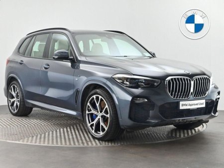 2021 BMW X5 xDrive45e M Sport €59,900
