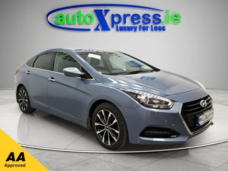 2016 Hyundai i40 Salon Executive, Reversing camera €6,995