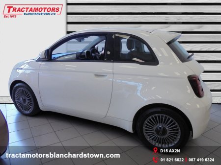 2025 Fiat 500e ICON 42KW BATTERY €22,699