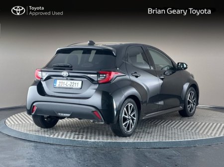 2023 Toyota Yaris Hybrid LunaSport €24,950