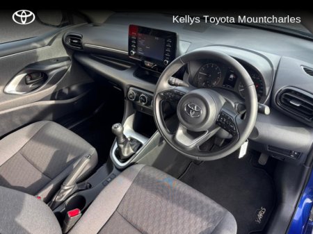 2022 Toyota Yaris YARIS 1.0 LUNA €21,950