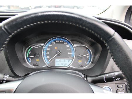 2017 Toyota Yaris Hybrid Luxury €14,950 thumbnail