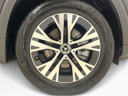 2025 Mercedes-Benz GLB GLB 180 Progressive 7 Seater | Reversing Camera, Heated Seats, €61,950 thumbnail