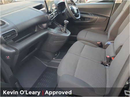 2026 Opel Combo 1.5 L1HI Sportive €25,890