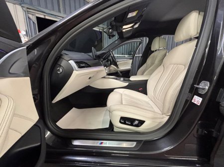 2022 BMW 5 Series 530d xDrive M Sport (MHT) €47,950 thumbnail