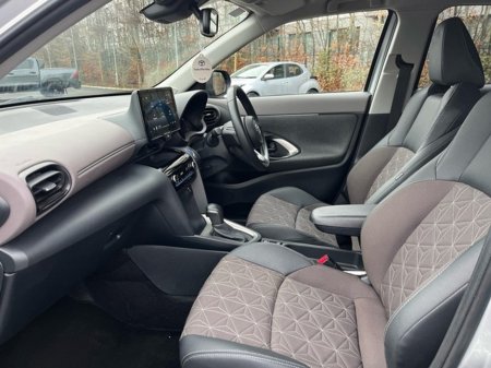 2022 Toyota Yaris Cross YARIS CROSS SOL €27,950 thumbnail