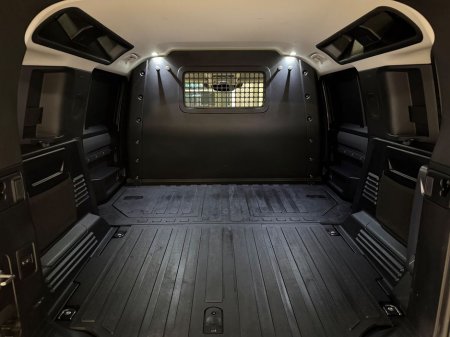 2023 Land Rover Defender 3.0 D300 COMMERCIAL 2 SEATER N1=LOW MILES//HUGE SPEC//1 OWNER=FULL LAND ROVER SERVICE HISTORY=TAILORED FINANCE PACKAGES AVAILABLE=TRADE IN'S WELCOME €64,995 thumbnail