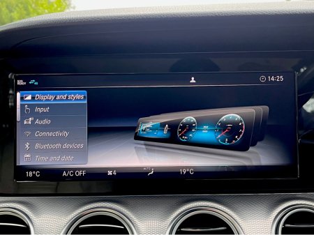 2018 Mercedes-Benz E Class E220 AVANTGARDE ESTATE *HIGH SPEC* €24,950 thumbnail