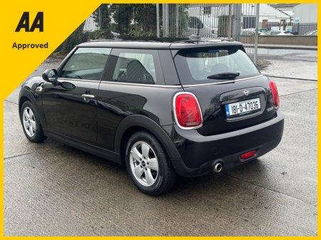 2018 MINI Cooper 1.5 3DR COOPER LOADED WITH SPEC €12,950 thumbnail