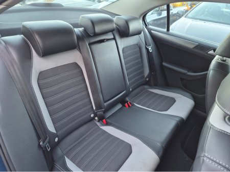 2013 Volkswagen Jetta HIGHLINE 1.6 TDI MANUAL 6SPEED FWD 105HP 4DR 5SPEED €7,295