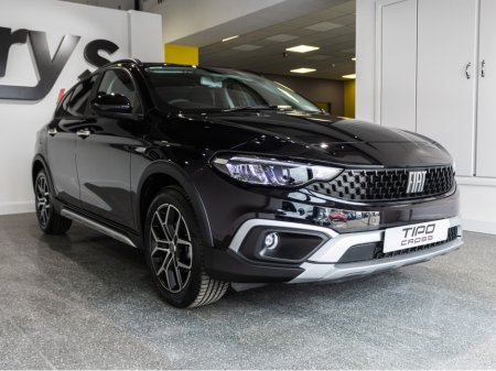 2025 Fiat Tipo CROSS 1.5 MHEV 130HP €32,995