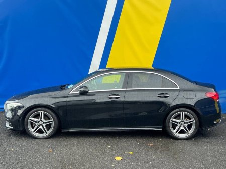 2020 Mercedes-Benz A Class A200d AMG-LINE PREMIUM PLUS // FULL SERVICE HISTORY // VIRTUAL COCKPIT // LEATHER/ALCANTARA AMG INTERIOR €29,900