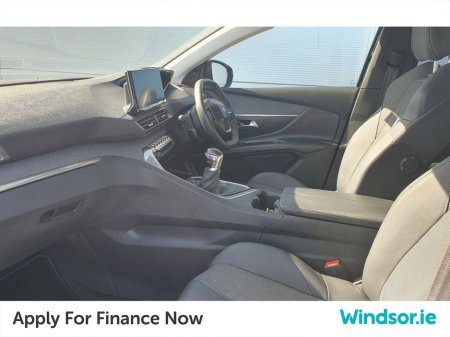 2023 Peugeot 5008 1.5 BlueHDi 130bhp Allure €39,995