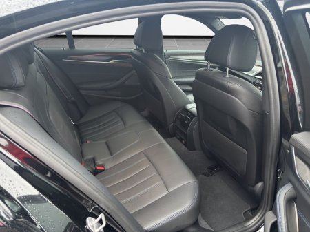 2022 BMW 5 Series 520D “Blackout spec. Big statement.” thumbnail