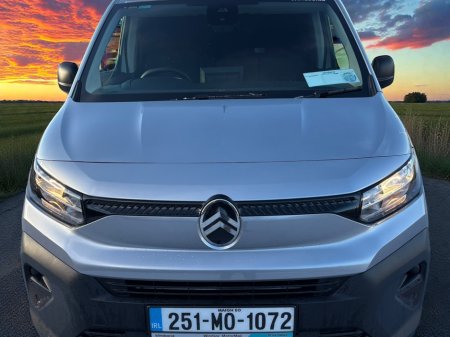 2025 Citroen Berlingo ENTRPRISE BLUE HDI 10 €24,500 thumbnail