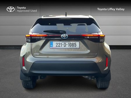 2022 Toyota Yaris Cross YARIS CROSS LUNA SPORT €26,950