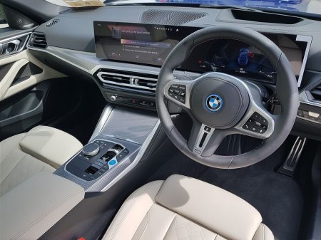 2024 BMW i4 M50 €67,995 thumbnail