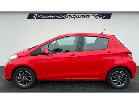 2013 Toyota Yaris 1.0 VVT-i SPORT 70BHP €5,900