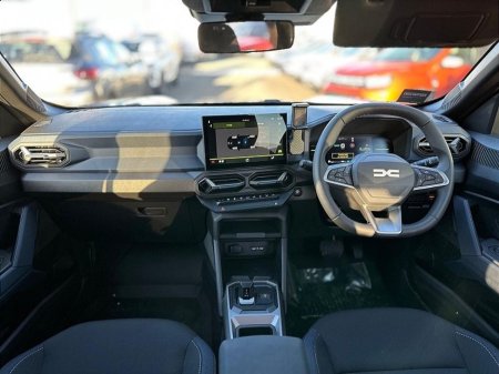 2026 Dacia Duster Petrol-Hybrid 140 BHP Journey €35,750 thumbnail