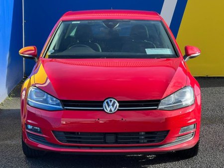 2016 Volkswagen Golf 1.2 TSI AUTO * PRISTINE CONDITION* // ONLY 10, 846 KM FROM NEW // APPLE CARPLAY/ANDROID AUTO // DUAL ZONE CLIMATE CONTROL €14,900 thumbnail