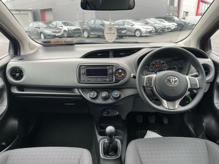 2018 Toyota Yaris 1.0 VVT-I ACTIVE 68BHP 5DR €12,950 thumbnail