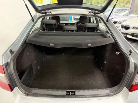 2021 Skoda Octavia AMB 1.0tsi 115HP 4DR €17,777 thumbnail