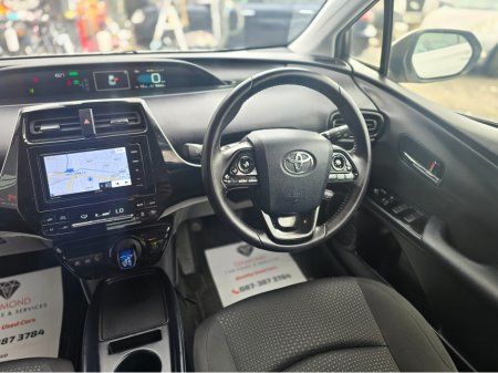 2020 Toyota Prius DAA-ZVW51 5DR AUTO €19,950 thumbnail
