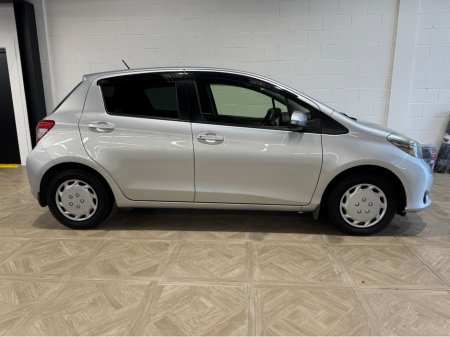 2012 Toyota Yaris DBA-NSP130 5DR AUTO €8,790