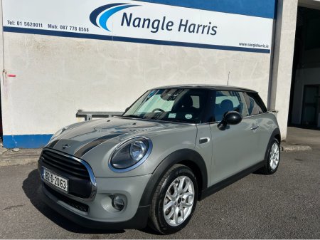2018 MINI Hatch COOPER. FINANCE AVAILABLE. TRADE IN WELCOME. www.nangleharris.ie. ALL CARS CHECKED WITH MOTORCHECK.IE CALL 01 5620011