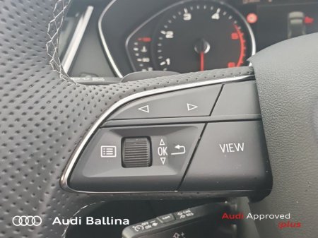 2025 Audi Q5 S line BLK ED Red Calipers*Sport steering wheel*and much More €72,900 thumbnail