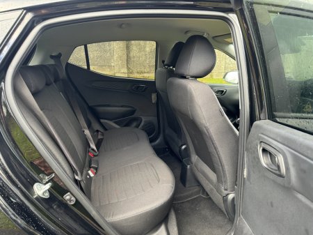 2025 Hyundai i10 i10 Deluxe Plus Auto €24,950 thumbnail