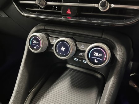 2025 Skoda Kodiaq Selection+ DSG 2.0TDI 150BHP - Reversing Camera - Climate Control - Cruise Control - Heated Seats - Keyless Start - Apple CarPlay/Android Auto €56,950 thumbnail