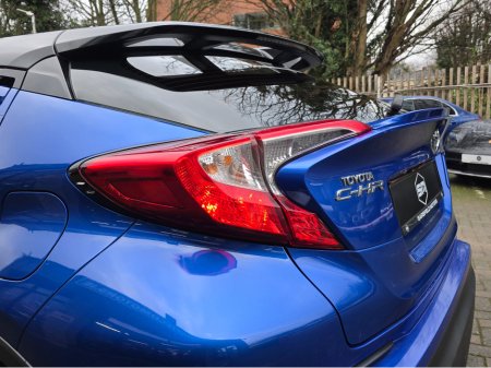 2018 Toyota C-HR LUNA HYRBID AUTO. HUGE SPEC. FINANCE ARRANGED. SIMI. AA APPROVED. €18,950 thumbnail