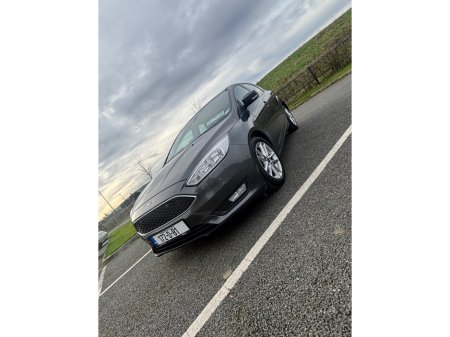 2017 Ford Focus STYLE 1.5 TD 120PS POWER P/SHIFT 4DR €9,499 thumbnail
