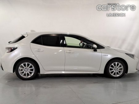 2019 Toyota Corolla 1.8 HYBRID PET €19,880