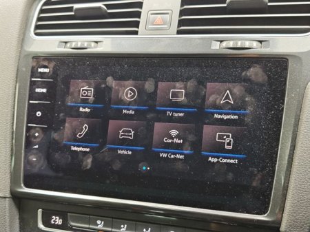 2018 Volkswagen Golf * Great Spec *1.2 TSI Automatic, Reversing camera €16,995 thumbnail