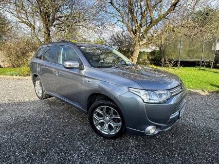 2015 Mitsubishi Outlander  €7,995