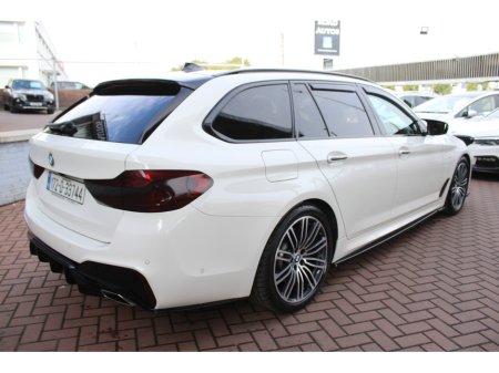 2017 BMW 5 Series 523DM-SPORT PLUS PACK AUTOMATIC // LOADS OF EXTRAS // STUNNING CAR WITH ONLY 137,000 KMS // BUY WITH CONFIDENCE AA AND SIMI APPROVED DEALER 2015 // FINANCE ARRANGED // ALL TRADE INS WELCOME  // €27,950