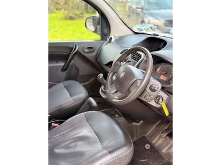2019 Renault Kangoo Renault Kangoo 2019 1.5D LOW KM NEW NCT €5,550 thumbnail