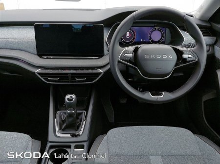 2025 Skoda Octavia COMBI SELECTION+ 2.0TDI 115HP €38,950