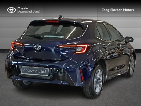 2024 Toyota Corolla HYBRID LUNA H/B €31,950