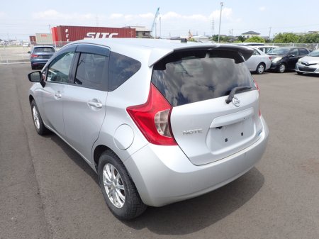 2016 Nissan Note 1.2 PETROL AUTOMATIC // REVERSING CAMERA // ALLOYS // FOGS // COLLISION ASSIST // IDEAL STARTERS CAR €8,950