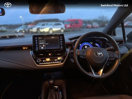 2020 Toyota Corolla HYBRID L/SPORT 4DR AUTO CHYBRID HB €22,995 thumbnail