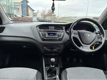2016 Hyundai i20 DELUXE 5DR €10,950 thumbnail