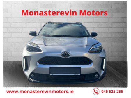2024 Toyota Yaris LUNA SPORT BI €32,888