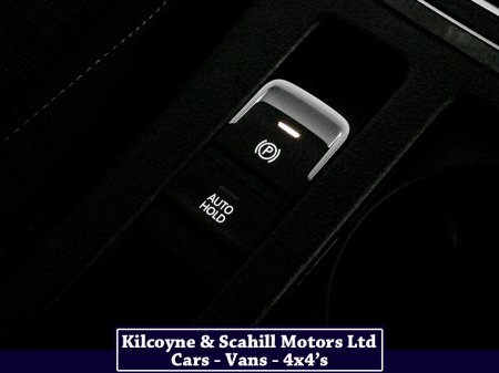 2022 Volkswagen Passat BUSINESS 2.0 TDI MANUAL 6SPEED FWD 150 4DR €27,900 thumbnail